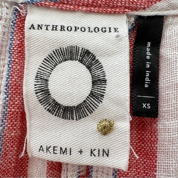 Anthropologie boho top with 3/4 length sleeves, loose  fitting, embroidered - Picture 12 of 13